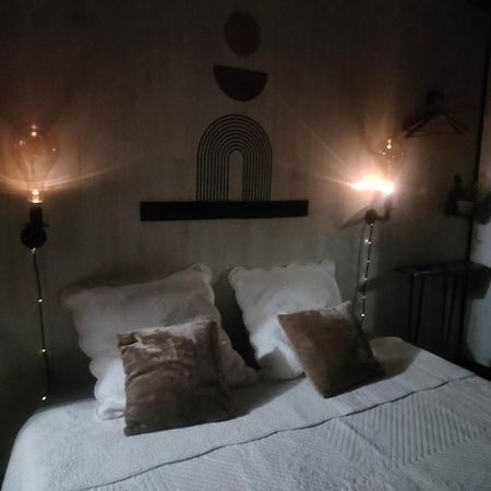 2Ch 4Pers Matelas M De Forme Kitchenette Sdb Wc Au Calme Cote Jardin Tulle Exterior photo
